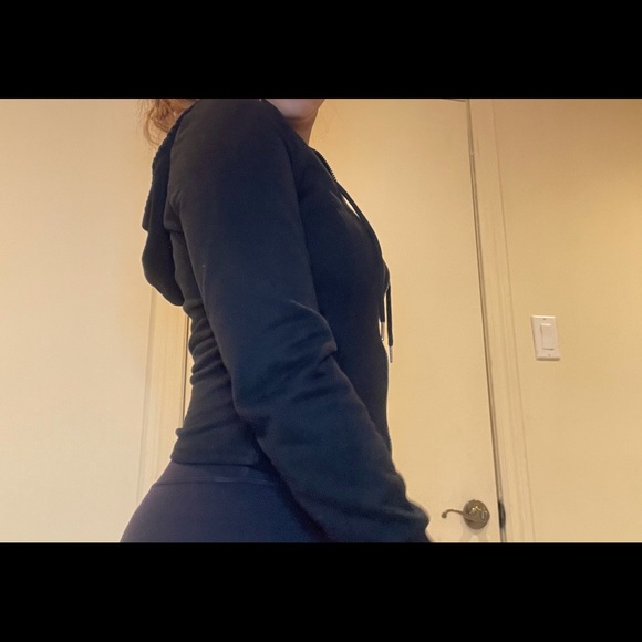 CUTE ZIP UP - Picture 2 of 2